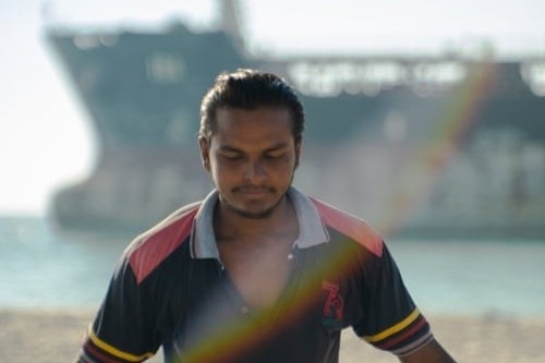 Thuy thu con tau 'dia nguc tran gian' duoc ve nha hinh anh