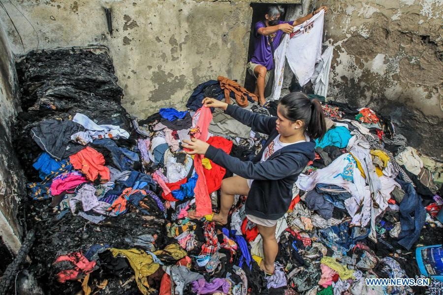 Lua thieu rui khoang 300 ngoi nha o Manila anh 5