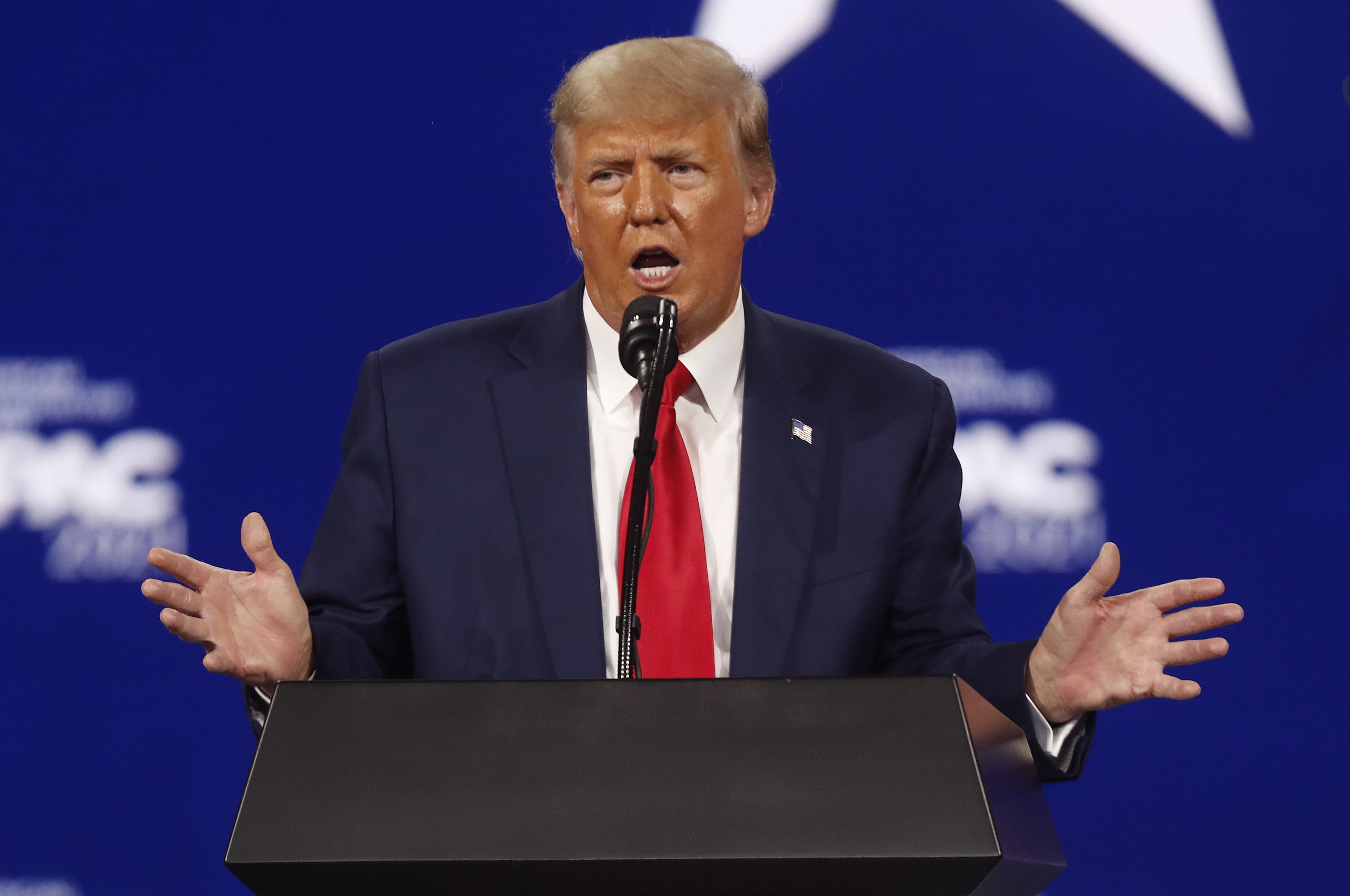 Ong Trump up mo viec tai tranh cu hinh anh