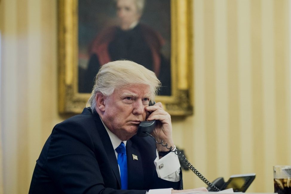 Lo ghi am cuoc goi 6 phut cua ong Trump toi bang Georgia hinh anh