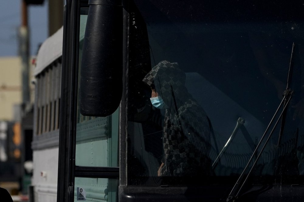 Cuoc khung hoang tre em nhap cu anh 6