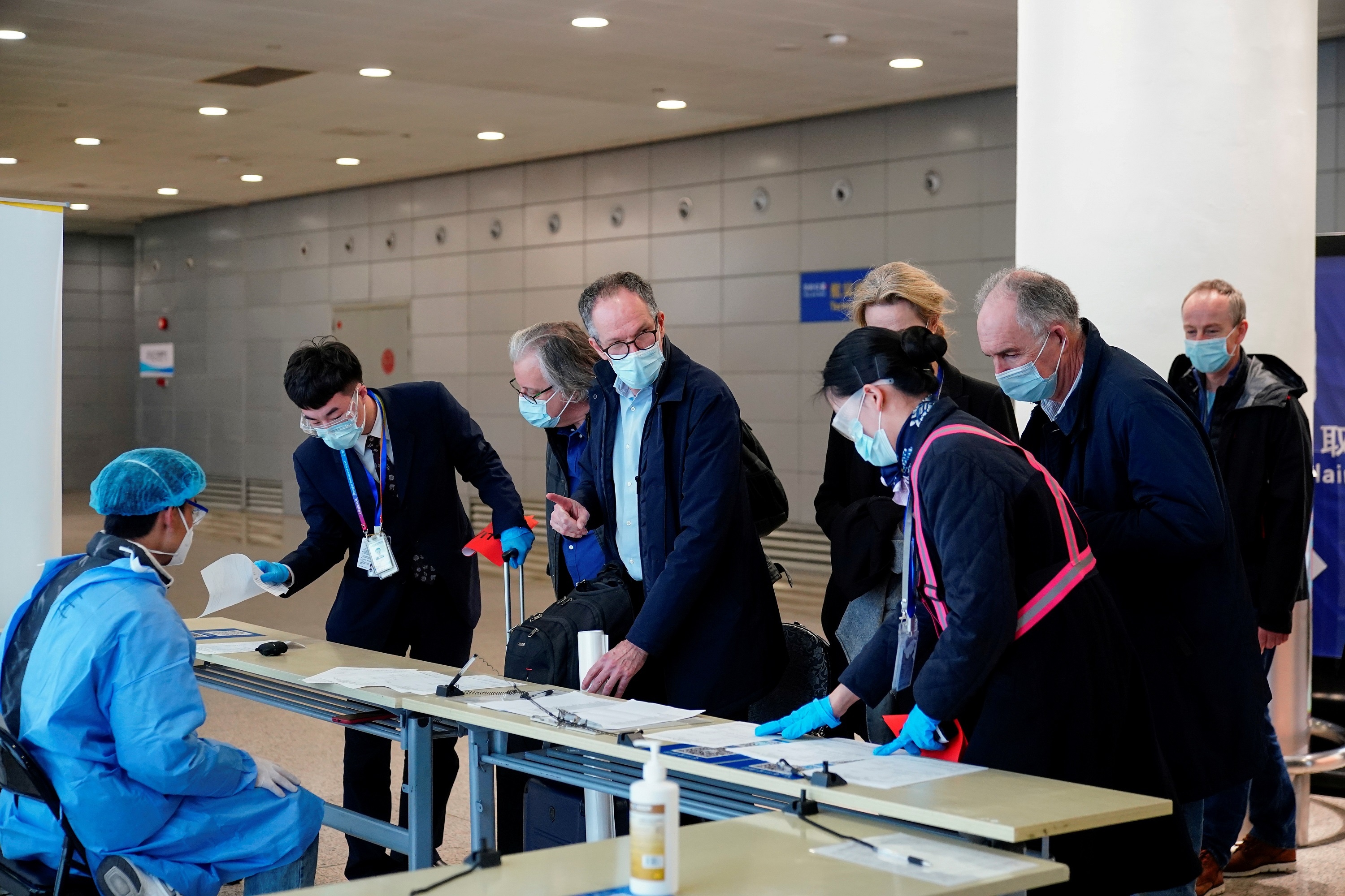 SARS-CoV-2 bat nguon tu phong thi nghiem anh 1