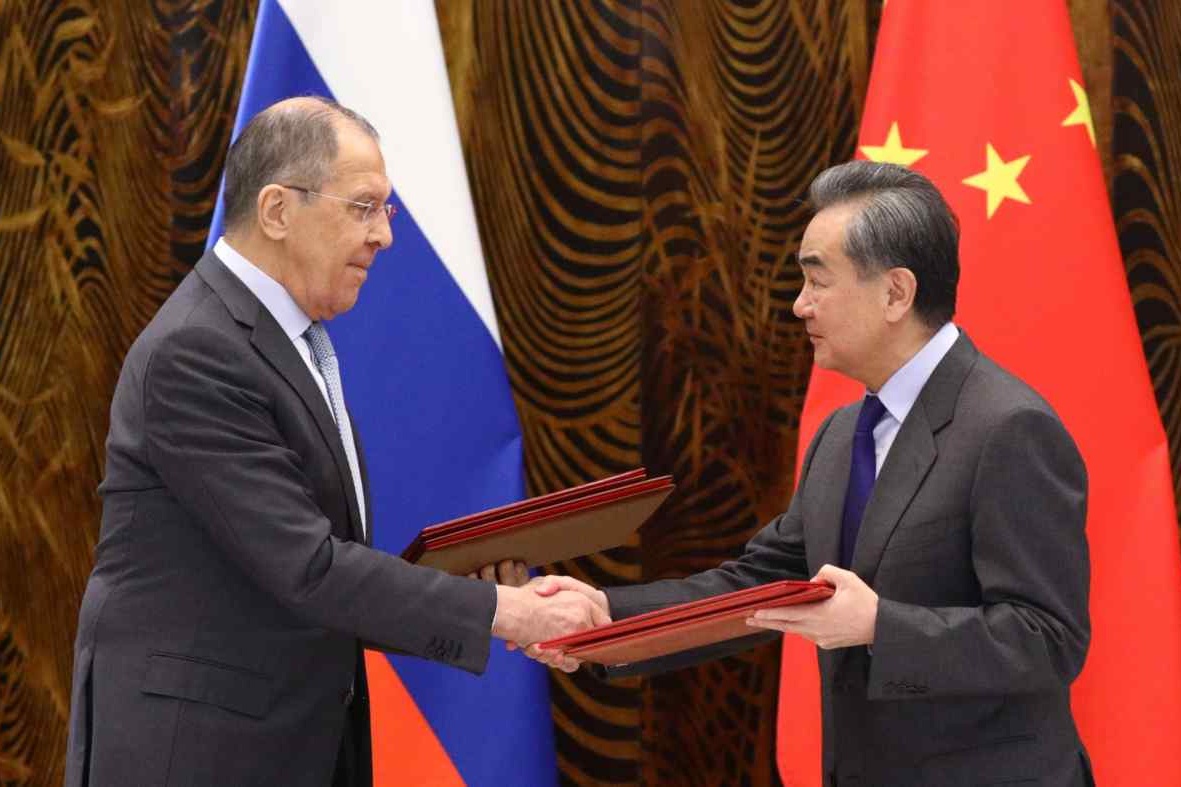 Trung Quoc tam doi cac chuyen tham ngoai giao ra khoi Bac Kinh hinh anh