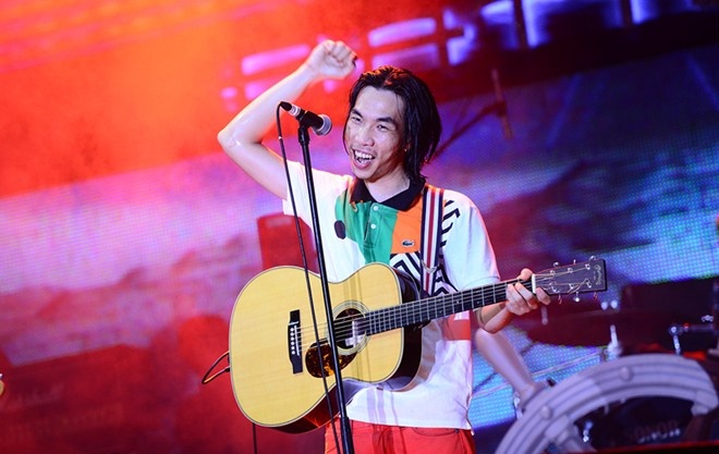 Thang Cuoi - Hai Bot hinh anh