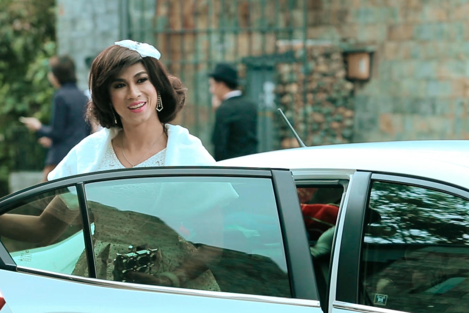 Teaser Giai Cuu Tieu Thu (Phan 2) - Ho Viet Trung hinh anh