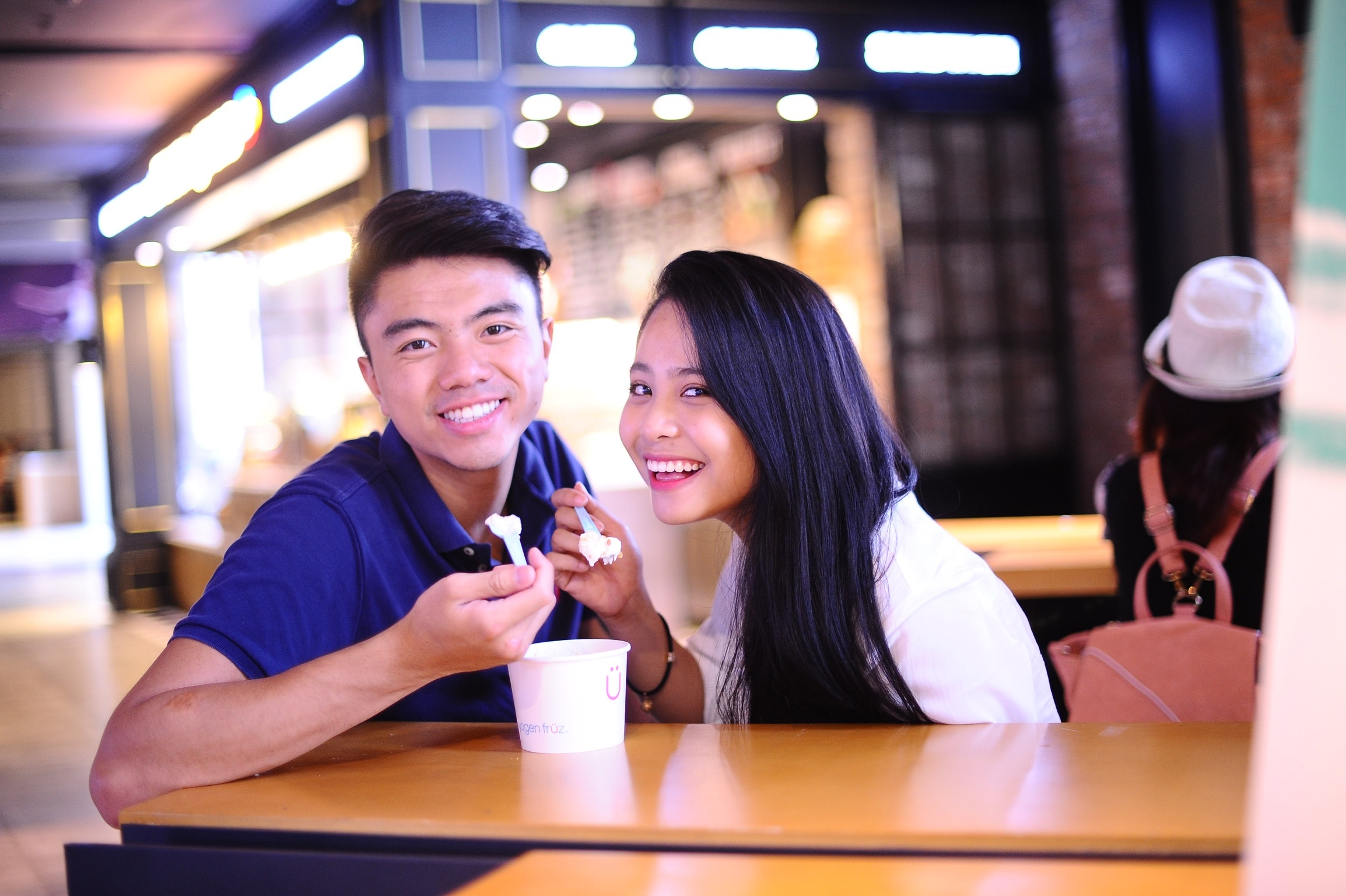 Nhung ca si lap gia dinh khi vua noi tieng hinh anh