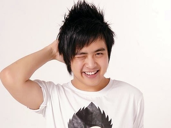 Nu cuoi con mai - Wanbi Tuan Anh & Vpop Star hinh anh