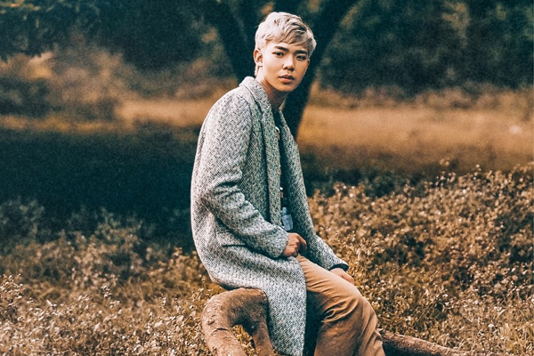 Erik - Tan binh cua St.319 tung ca khuc gay chu y hinh anh