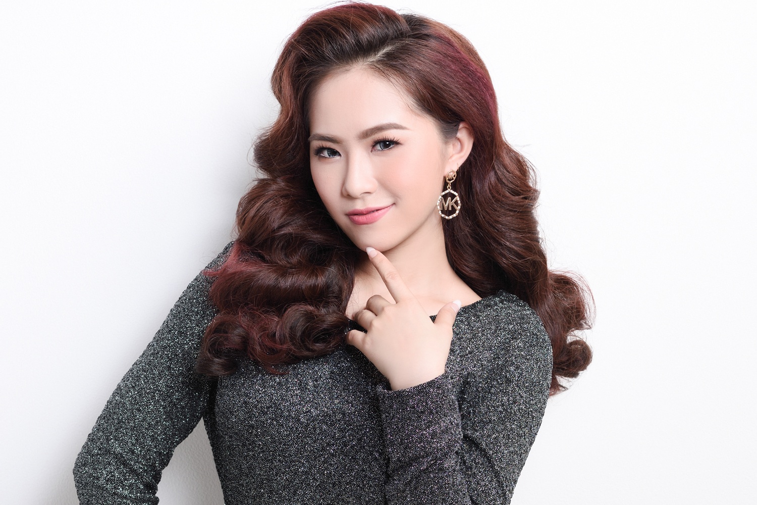 Single Nguoi ta noi dung - Luong Bich Huu hinh anh