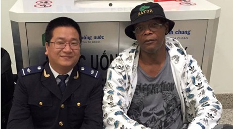 Doan phim 'King Kong' mang 45 tan thiet bi sang Viet Nam hinh anh