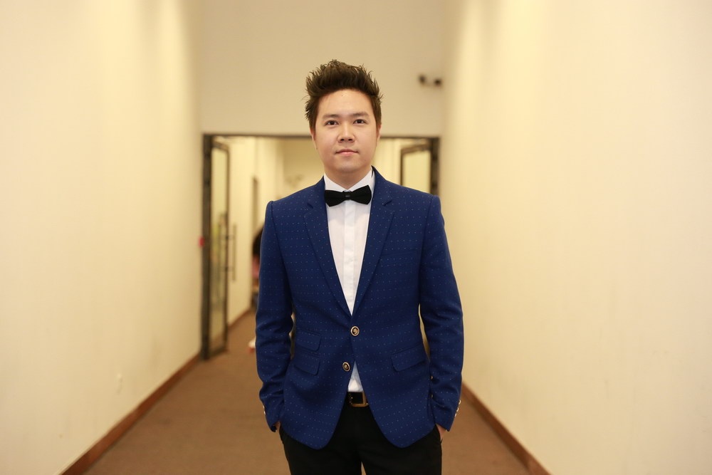 Nguoi yeu ho tong Le Hieu di hat anh 2