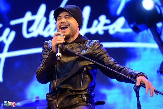 Tran Lap qua doi anh 2