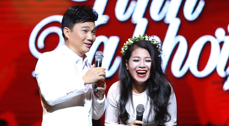 Quang Linh gay an tuong trong show cua Anh Tho hinh anh