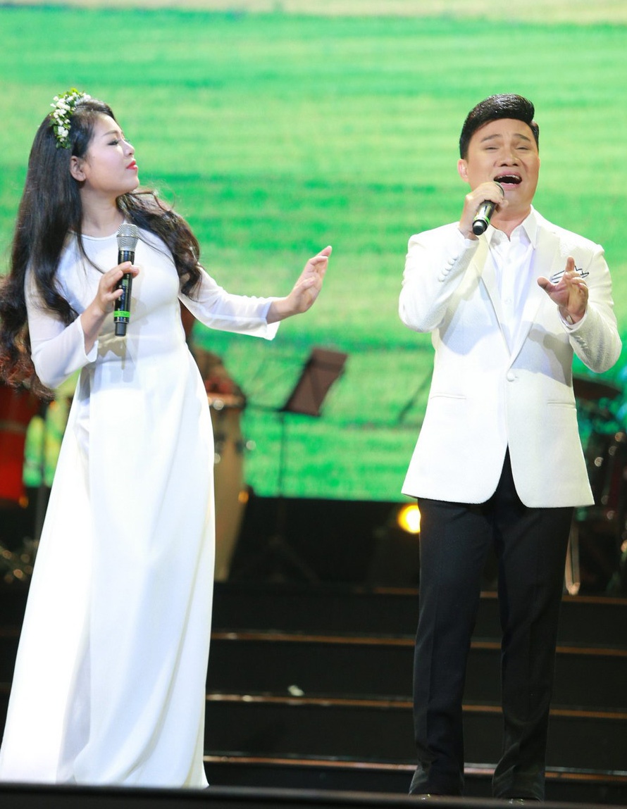 Anh Tho song ca cung Quang Linh anh 1