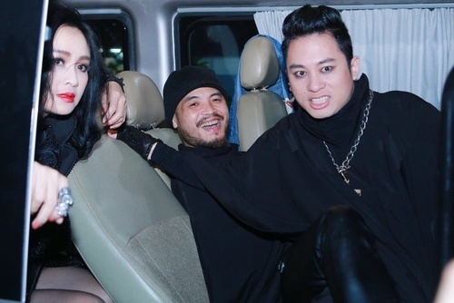 Tùng Dương hát tưởng nhớ Trần Lập ảnh 1 Tung Duong hat tuong nho Tran Lap anh 1