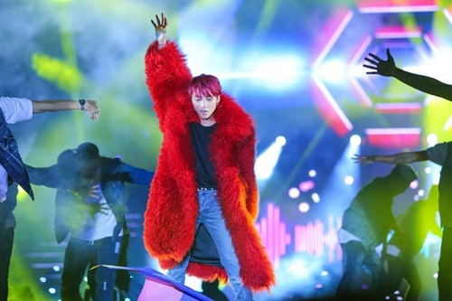 Sơn Tùng giành 4 đề cử cống hiến ảnh 2 Son Tung gianh 4 de cu cong hien anh 2