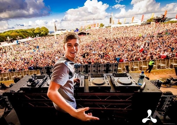 'Martin Garrix by VinaPhone': Su kien nhac EDM lon nhat nam hinh anh