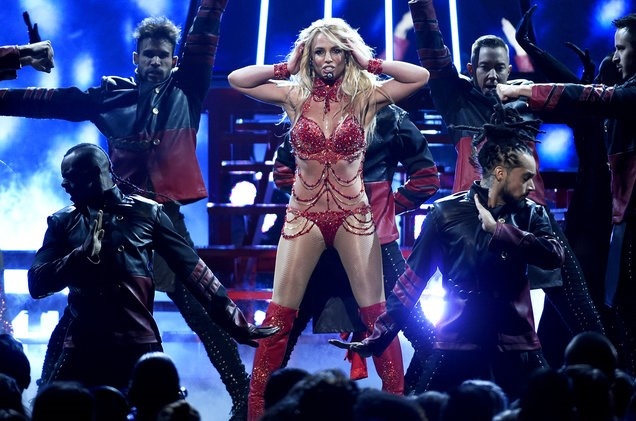 Britney Spears ra mắt album Glory ảnh 3 Britney Spears ra mat album Glory anh 3