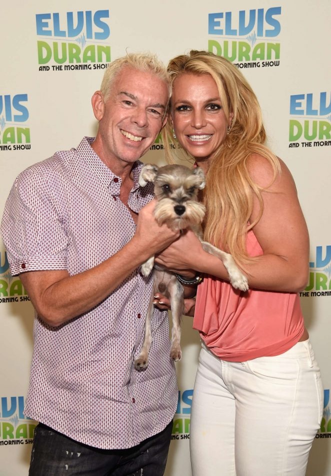 Britney Spears lờ chuyện hát nhép ảnh 2 Britney Spears lo chuyen hat nhep anh 2