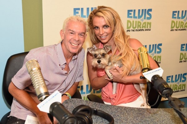 Sau man hat nhep tai VMAs, Britney Spears muon co em be hinh anh