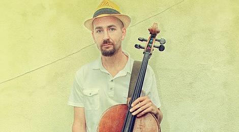 Nha san xuat am nhac cua ‘The Walking Dead’ bieu dien tai VN hinh anh