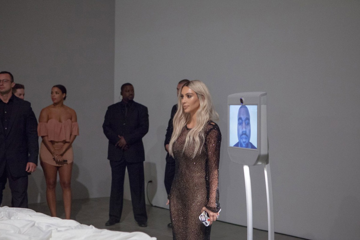 MV Famous của Kanye West ảnh 1 MV Famous cua Kanye West anh 1