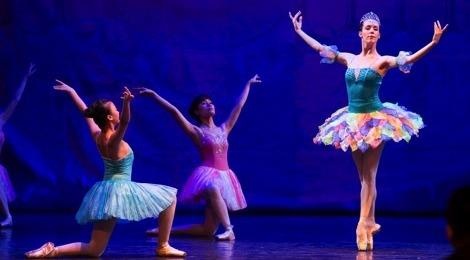 ‘Kep Hat De’ va ‘Ho Thien Nga’ cung den Viet Nam hinh anh