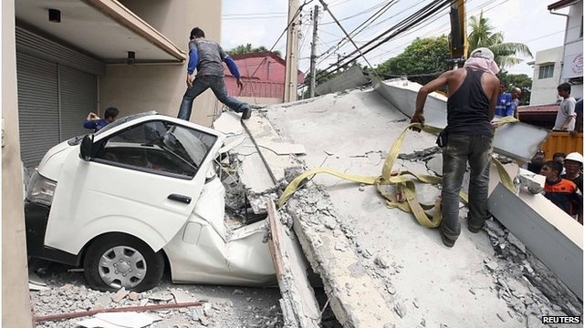 Dong dat rung chuyen Philippines, it nhat 85 nguoi chet hinh anh