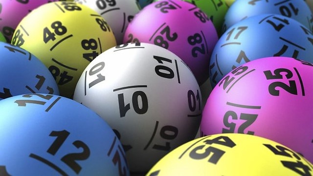 Giai cuu nguoi trung doc dac bi bat coc hinh anh