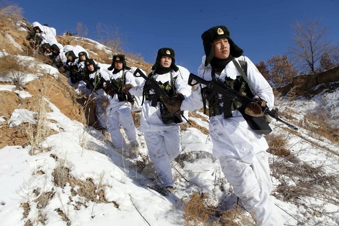 Trung Quoc soan luat dua quan chong khung bo ra nuoc ngoai hinh anh