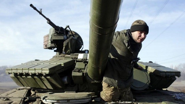 Quan ly khai tuyen bo da rut vu khi hang nang hinh anh