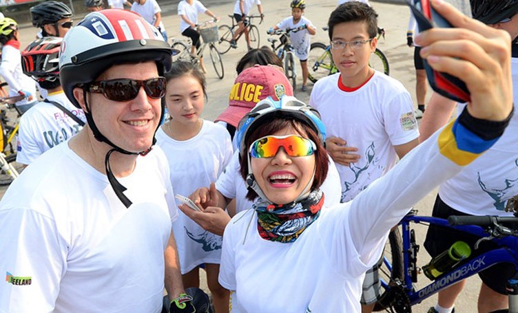 Dai su My Ted Osius va hanh trinh o Viet Nam hinh anh