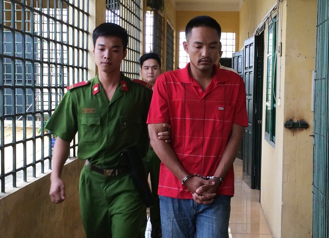 9X tu vong khi cam dao truy sat trong tram y te hinh anh