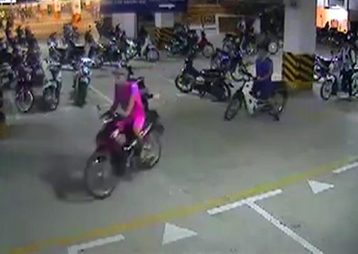 Camera ghi hinh nhom trom xe tai trung tam thuong mai hinh anh