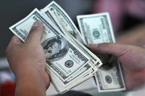 Dua nghin USD de nha bao em thong tin tieu cuc hinh anh