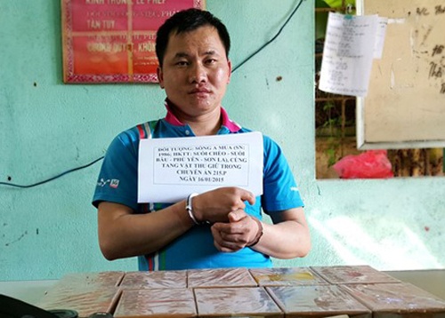 Nguy trang 10 banh ma tuy trong chiec cap so hinh anh