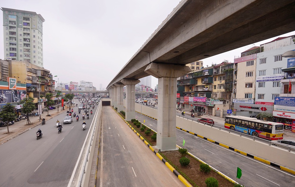 Khai thac duong sat Cat Linh - Ha Dong tu ngay 31/12/2016 hinh anh