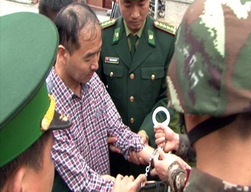 Bat nghi pham Trung Quoc lua ban 32 phu nu Viet Nam hinh anh