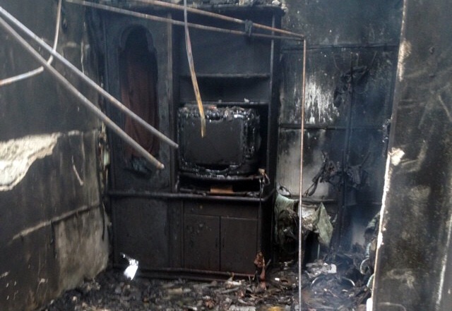 Chong tu vong, vo con bi bong trong dam chay hinh anh