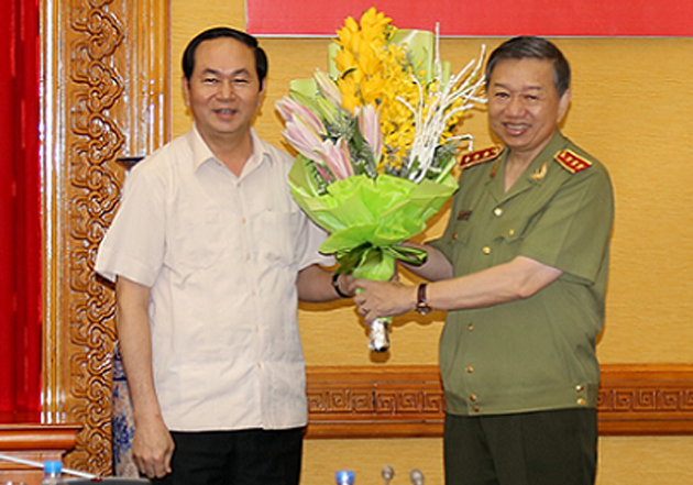 Thuong tuong To Lam lam Bi thu Dang uy Cong an Trung uong hinh anh