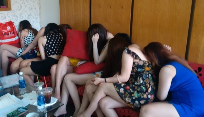 Chân dài bán dâm ảnh 1 Chan dai ban dam anh 1