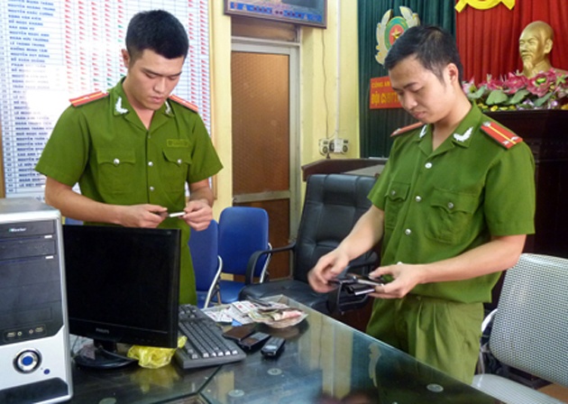 Canh sat pha duong day ca do 7.600 ty ra sao hinh anh