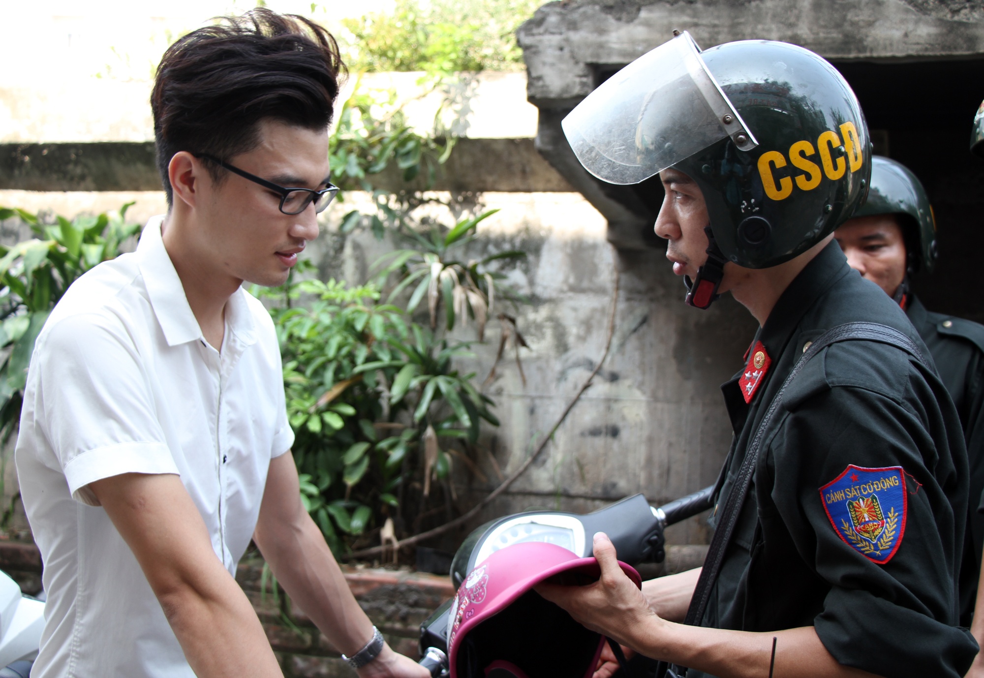 CSCD xu phat khong doi mu bao hiem anh 9