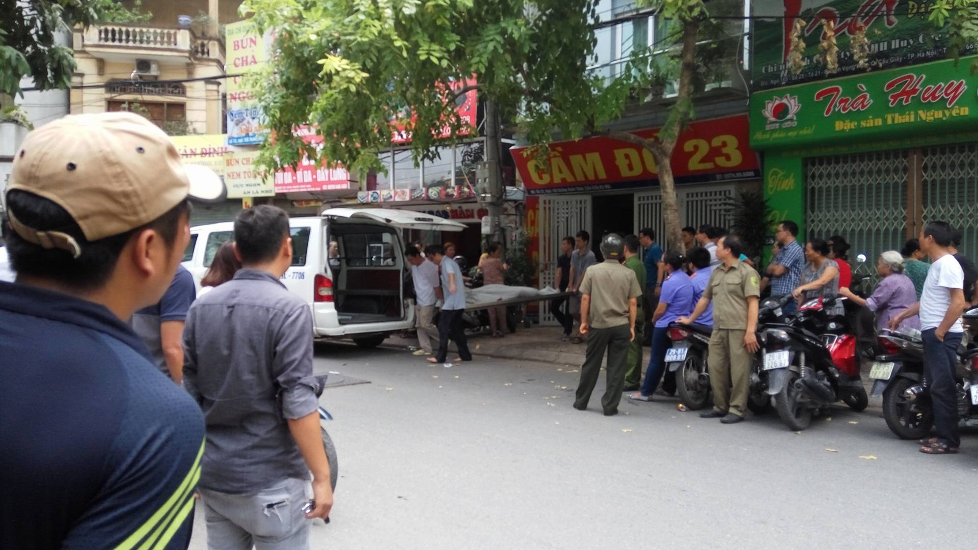 Thanh nien chet trong can nha 4 tang anh 1