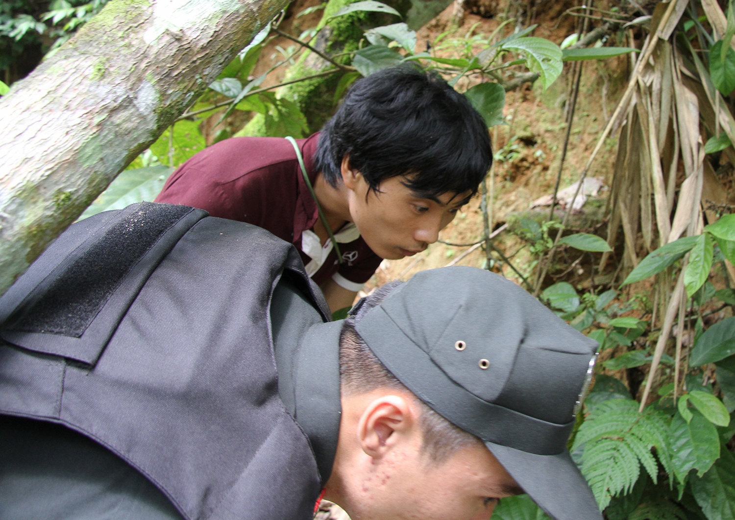 Bat nghi can giet 4 nguoi o Lao Cai anh 9