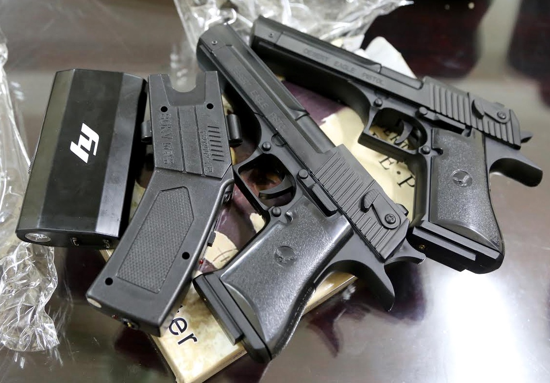 Chan xe tai cho sung ban dien luc sam toi hinh anh