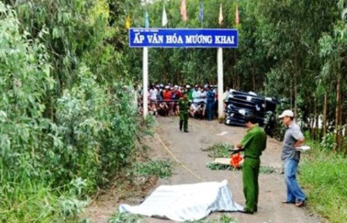Doanh nhan Sai Gon giet nguoi cho xac di 100 km phi tang hinh anh