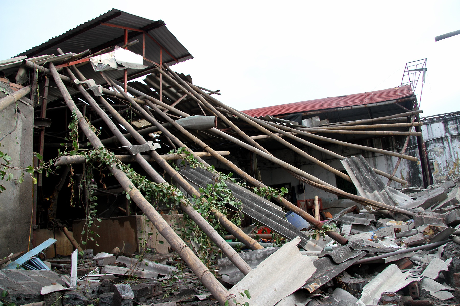 Hien truong vu no binh hoi o Thai Binh anh 4