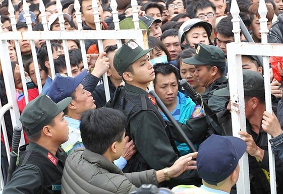 700 CSCD bao ve tran Viet Nam - Indonesia hinh anh