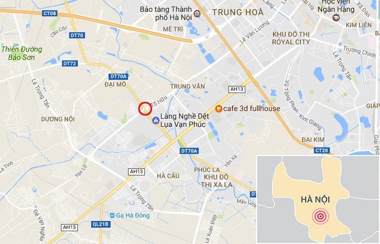 Dân đuổi đánh tài xế Camry bỏ chạy ảnh 2 Dan duoi danh tai xe Camry bo chay anh 2